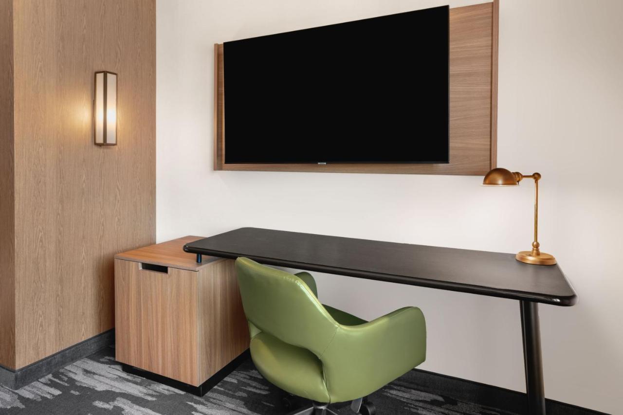 Fairfield By Marriott Inn & Suites Seattle Poulsbo Bagian luar foto